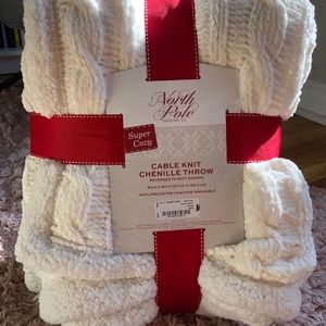 North Pole Trading Company’s Knit Chenile Throw